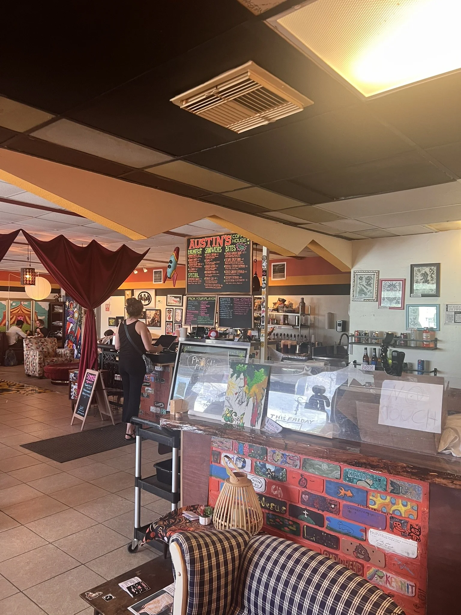 Austins Coffee (14).JPEG