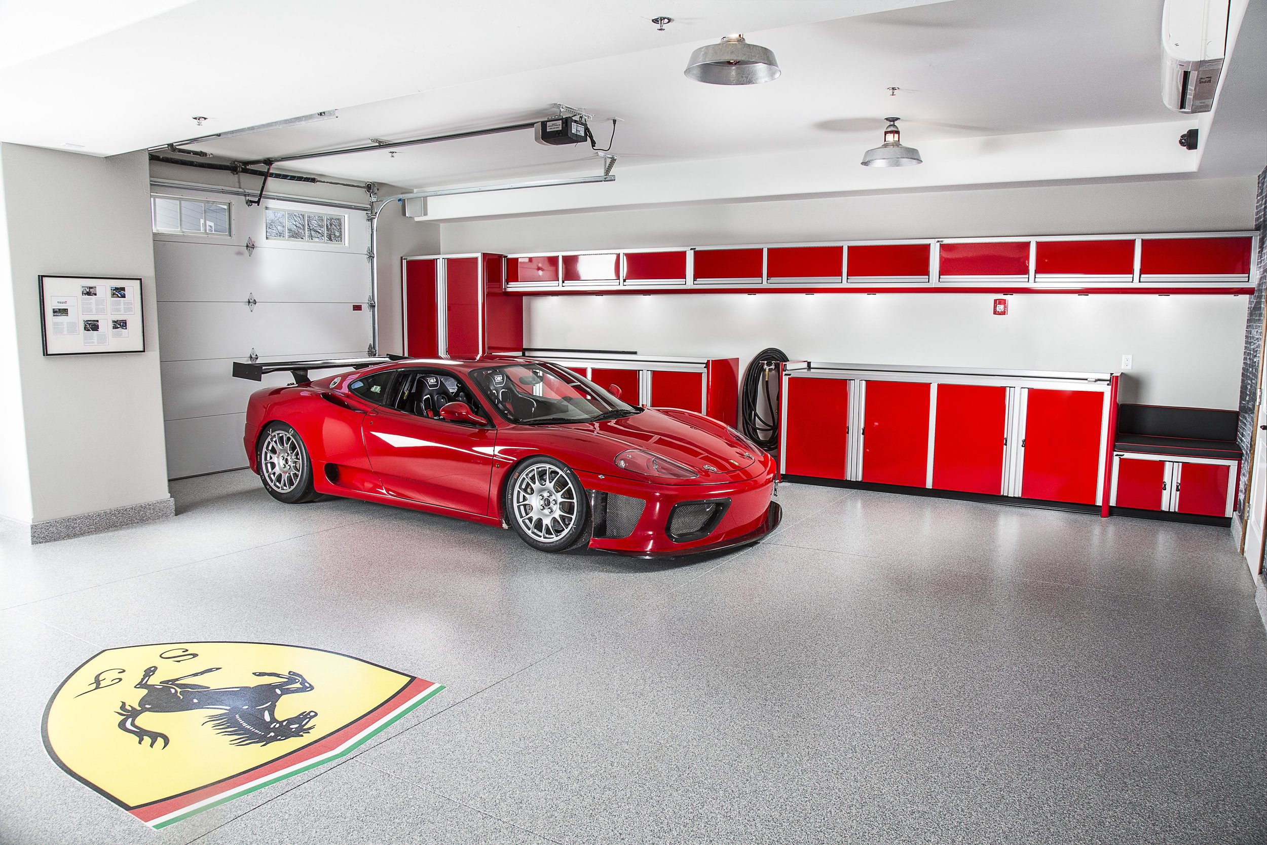 Ferrari+Garage+1.jpg