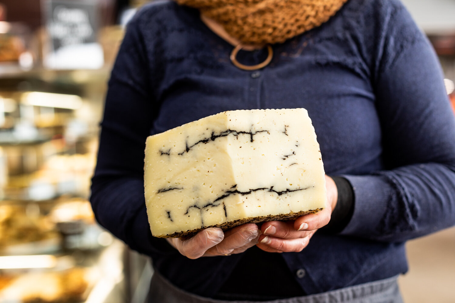 It's officially TRUFFLE SEASON! 🙌

From fresh truffles to truffle-infused eggs, brie and butter, truffle oil, honey, salsa and salt, we are proud to stock all your truffle needs.⁠

Visit @wiffens_greengrocers, @deli_planet and @martdelicatessen for 