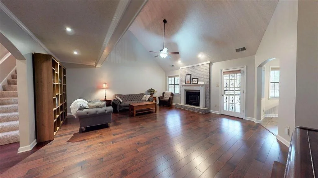 Design 101: Top 5 Design Mistakes I Want You to Avoid — CARMEON HAMILTON