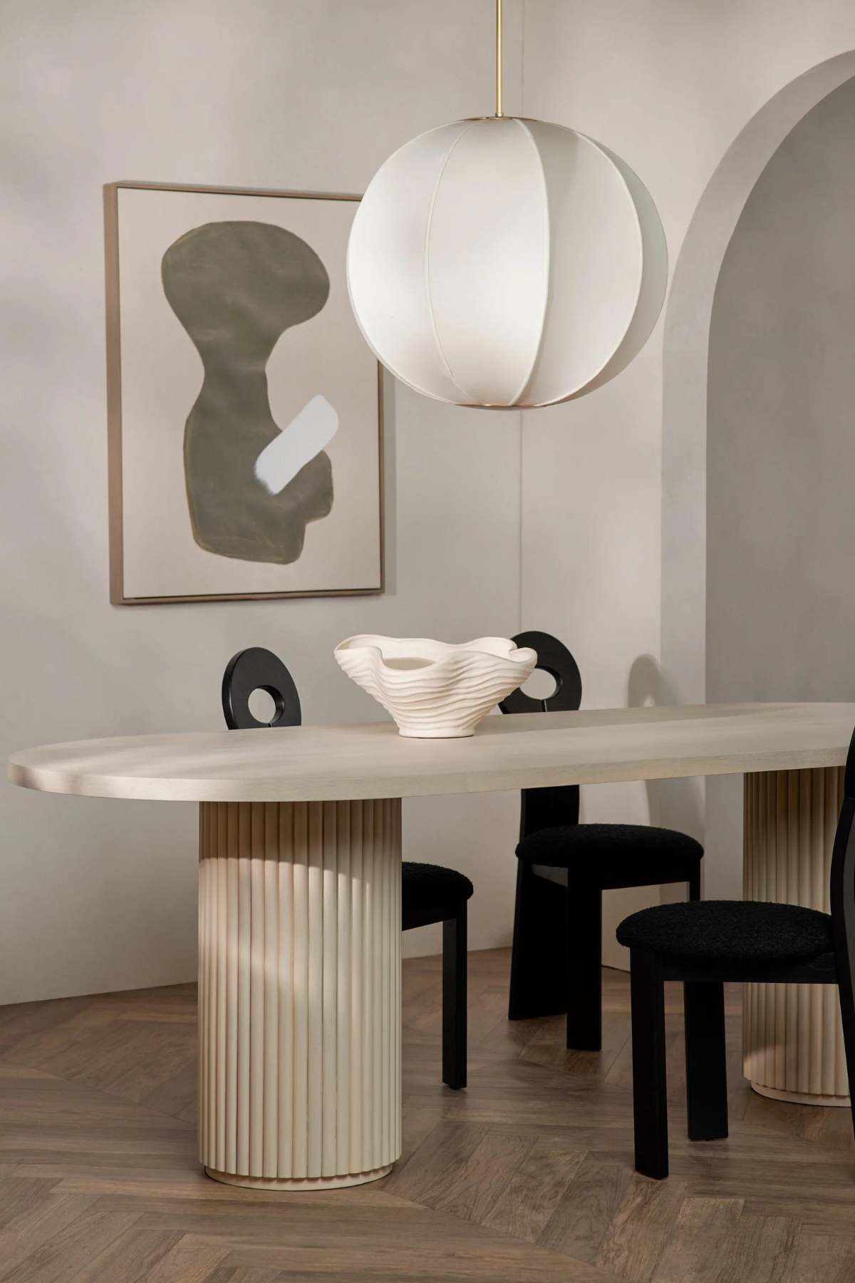 Rutherford Oval Dining Table .png