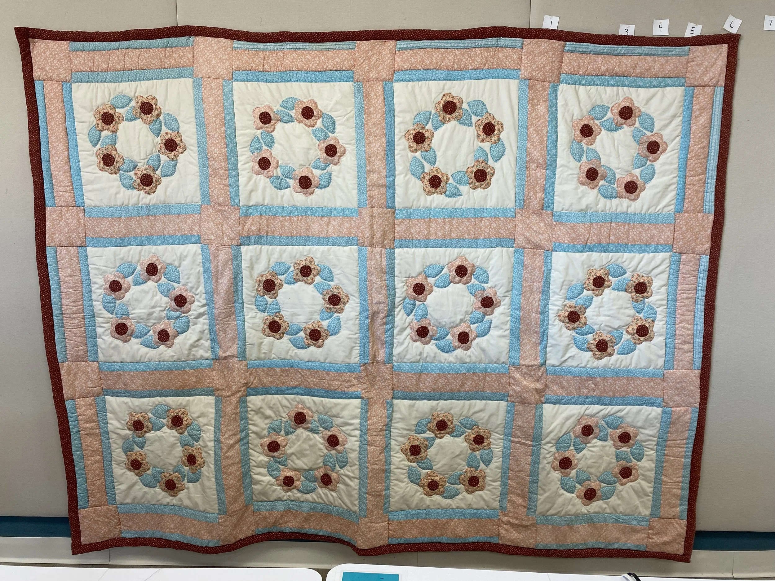 #147-Daisy Rings 98x77