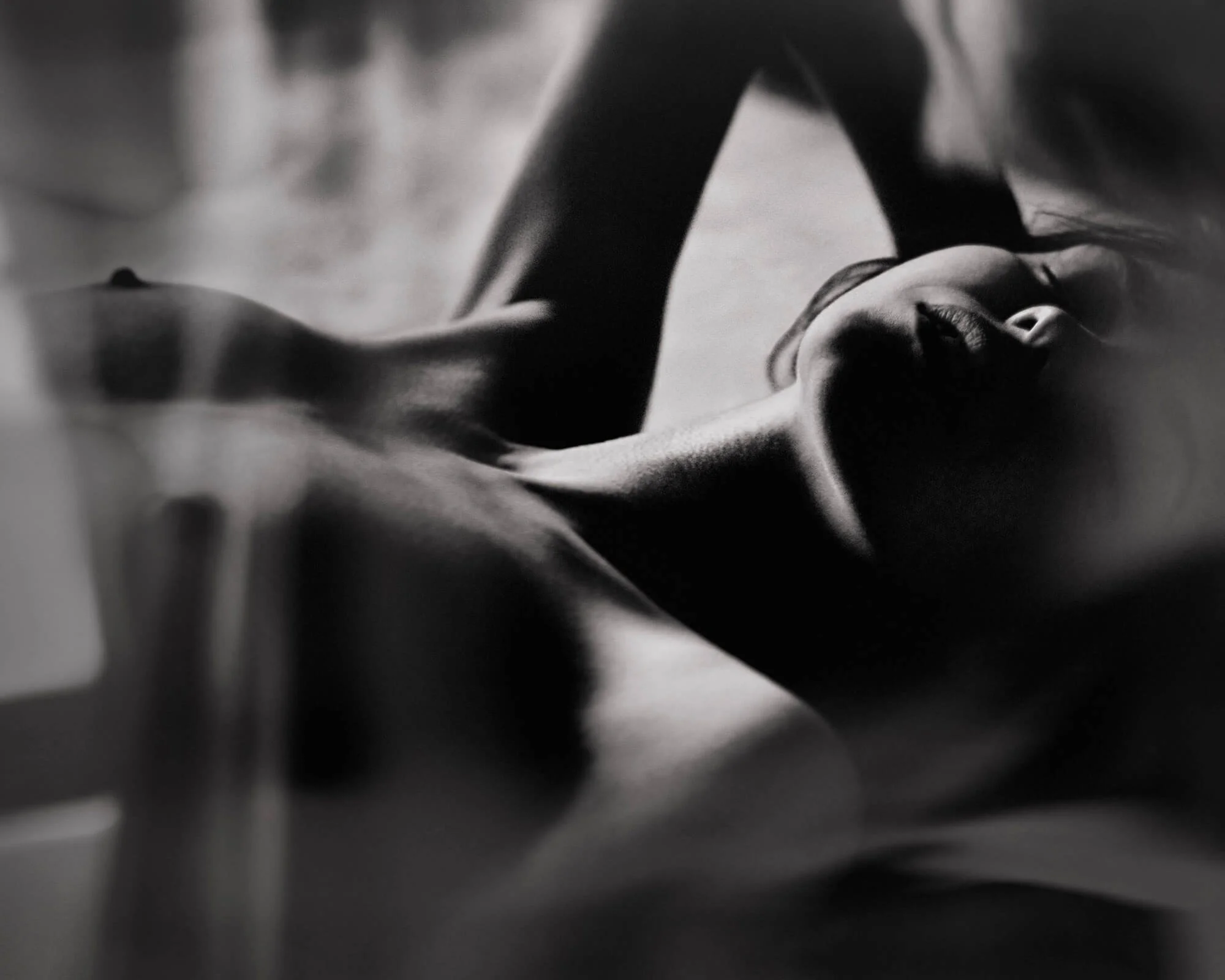 006_Living_Room_Vertical_Portrait_284 copy.jpg