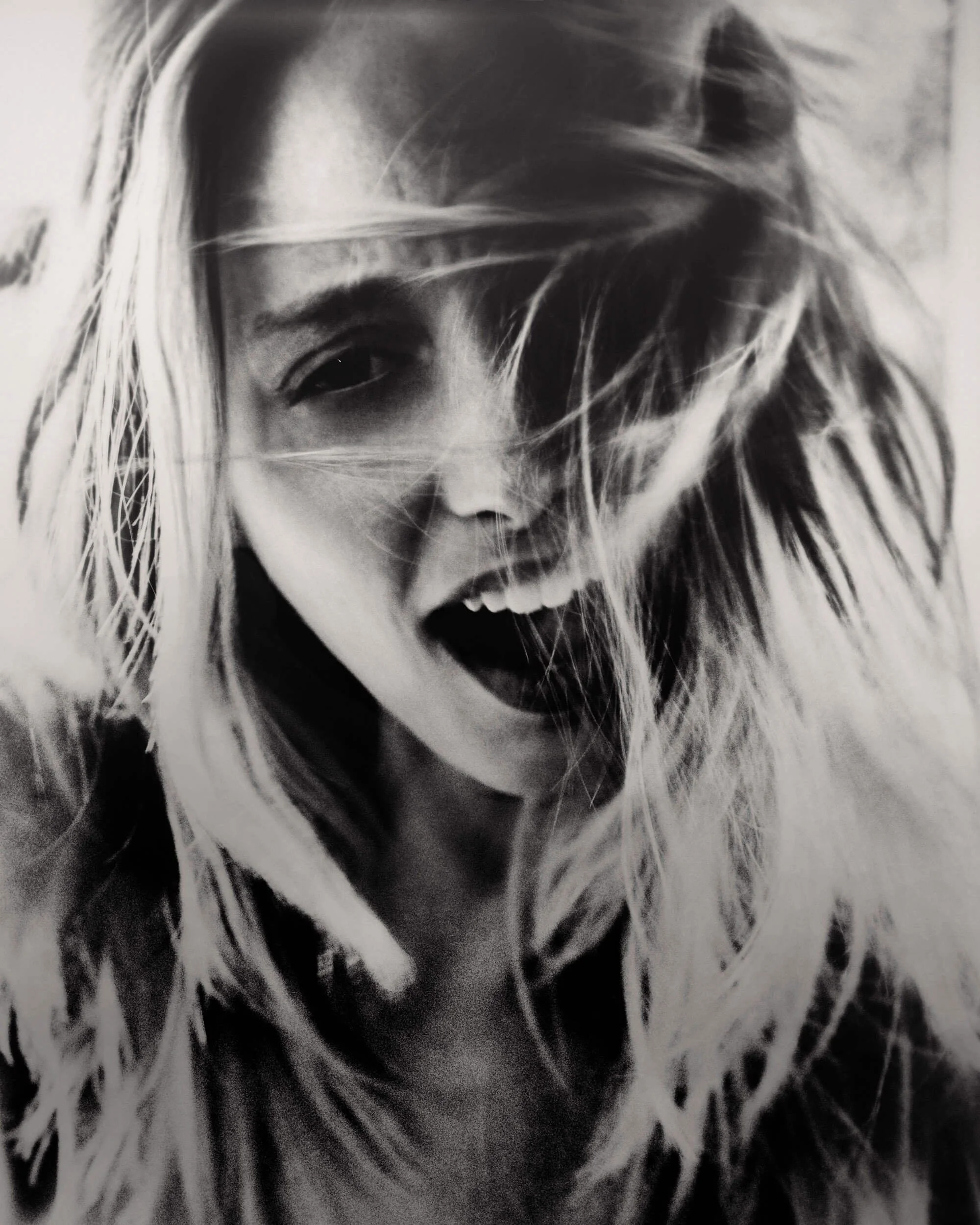 Emma_Ahlund_Shot_04_905_V2_FINAL copy.jpg