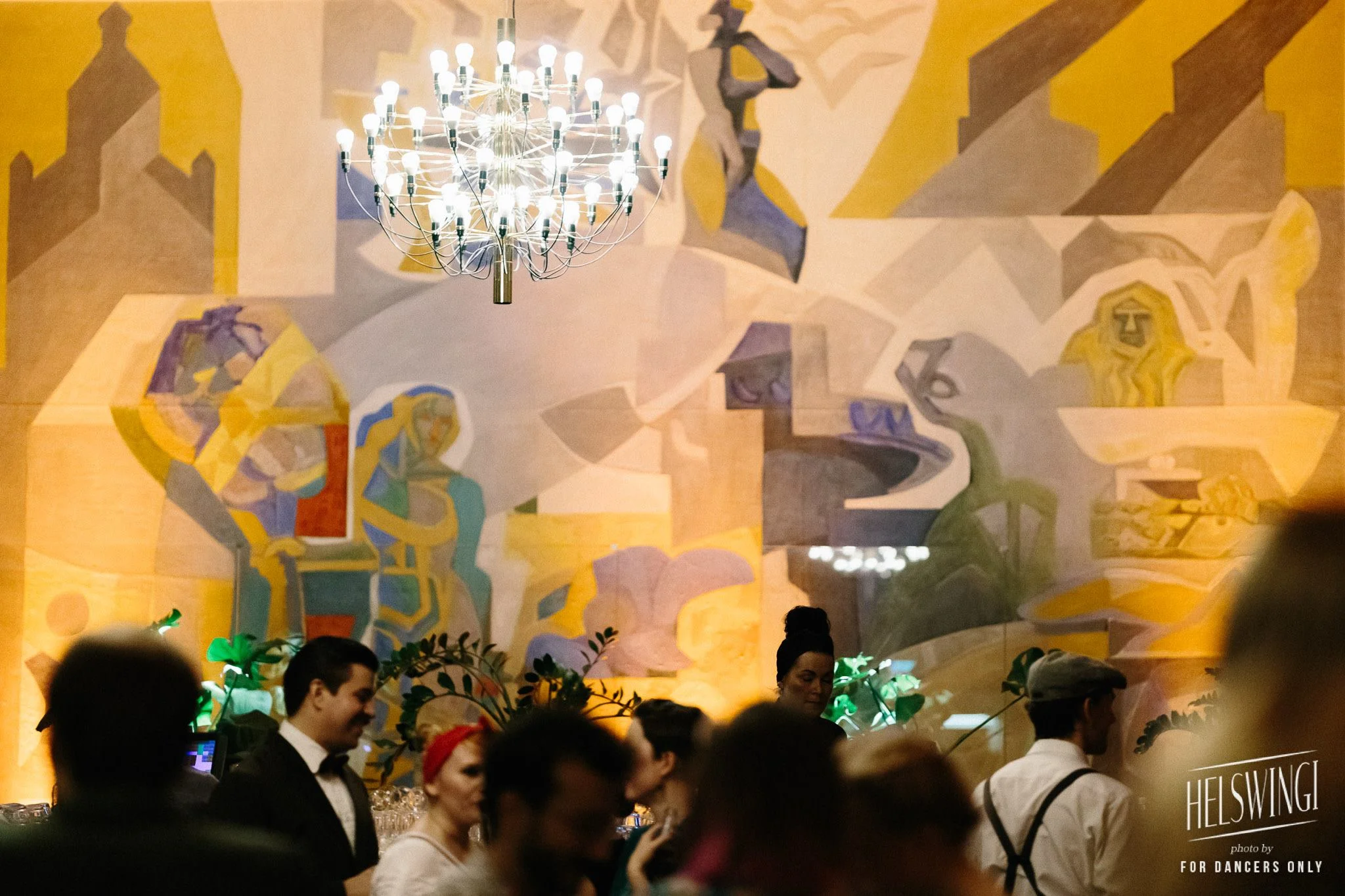 Friday party_5.jpg