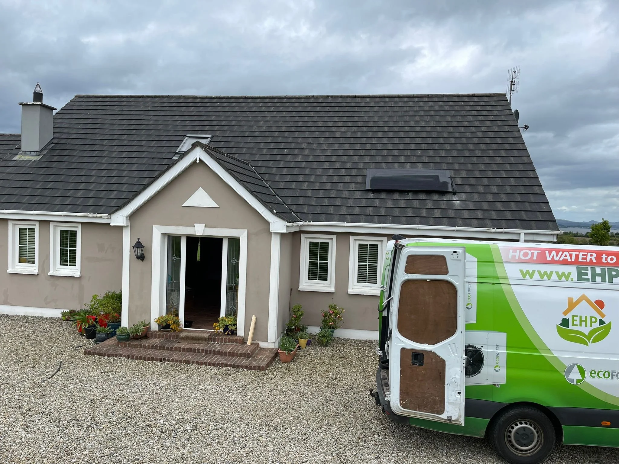 WhatsApp Image 2023-06-07 at 21.52.28.jpeg