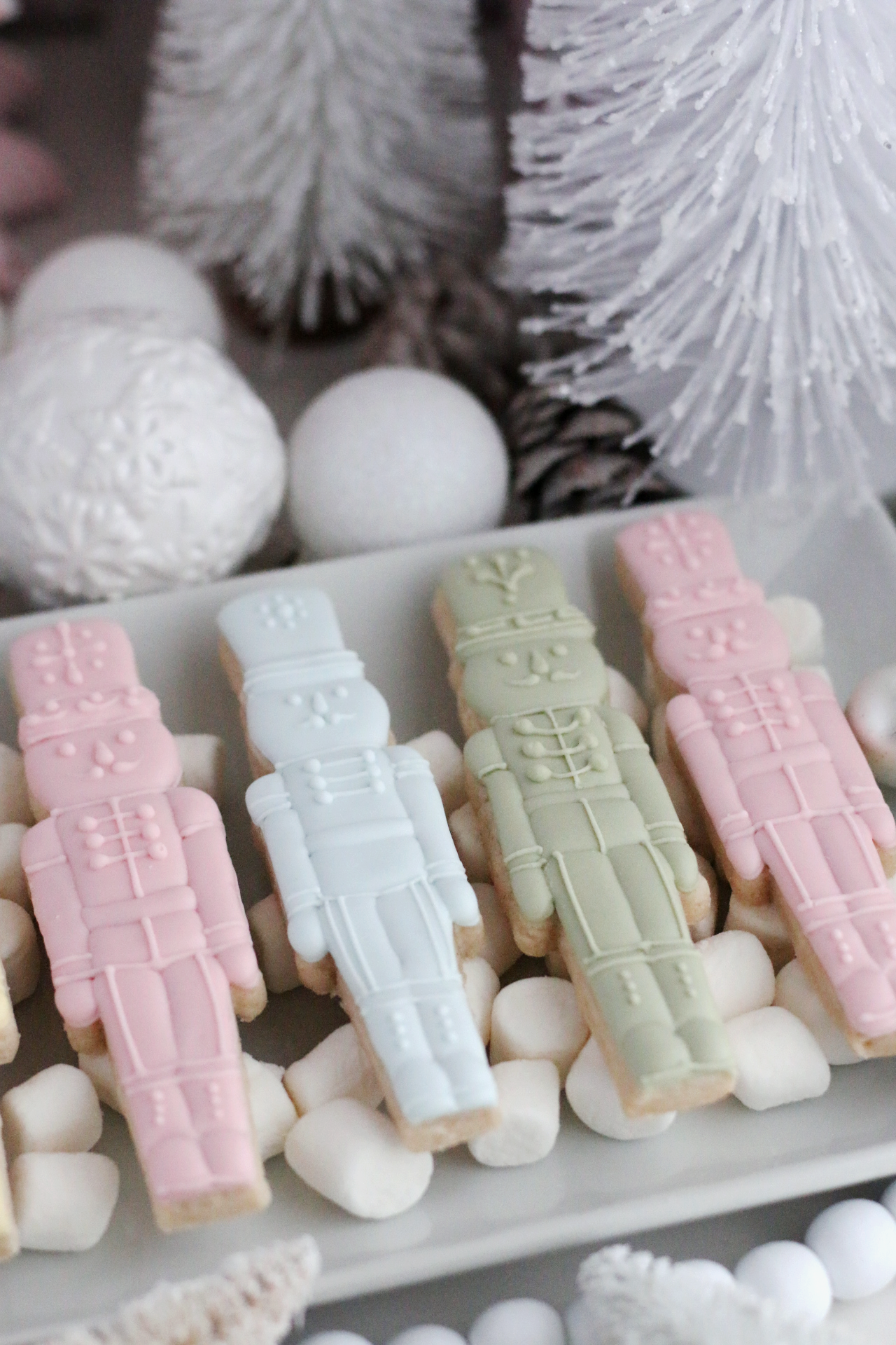 Nutcracker Set5-7.png