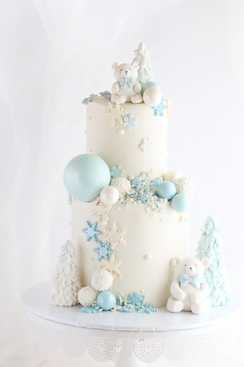 A Winter Baby Shower Cake Inspired by Falling Snow