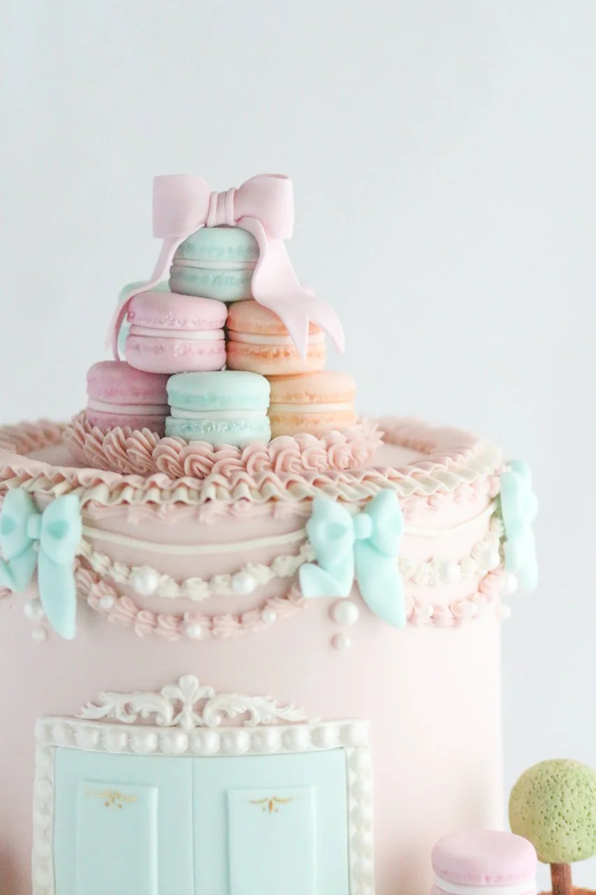 French Macarons Celebration Cake-02.jpg