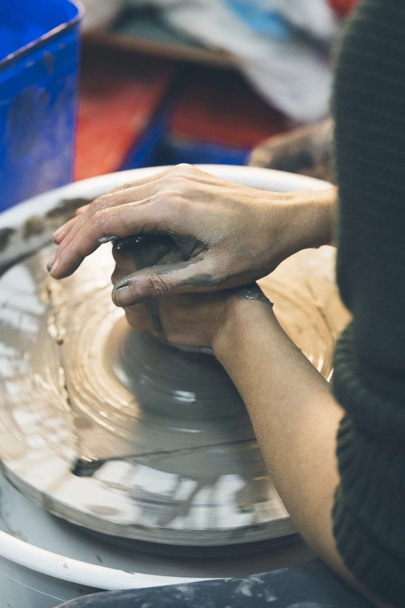 F9873E0B-2A4B-4AE8-A547-68F6B28D1BCF