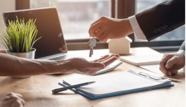 Why Palm Villa Landlords should encourage Tenants to Vacate