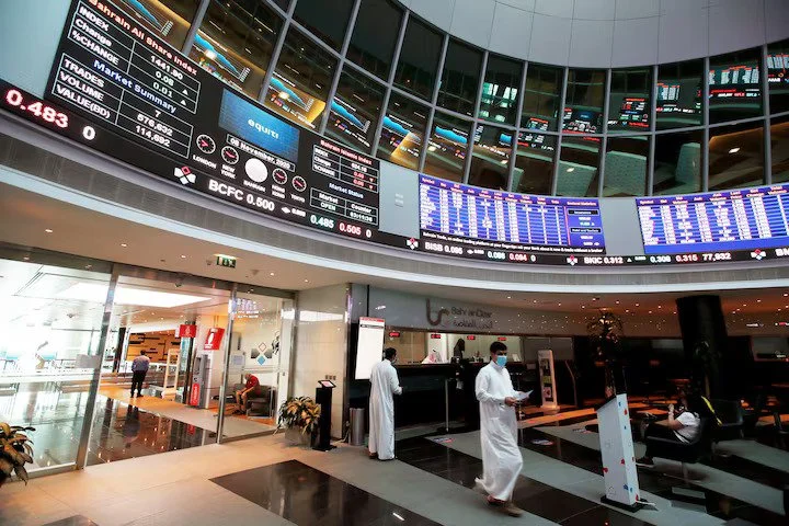 Dubai and Abu Dhabi Markets Rise on Rate Cut and Strong Growth Outlook