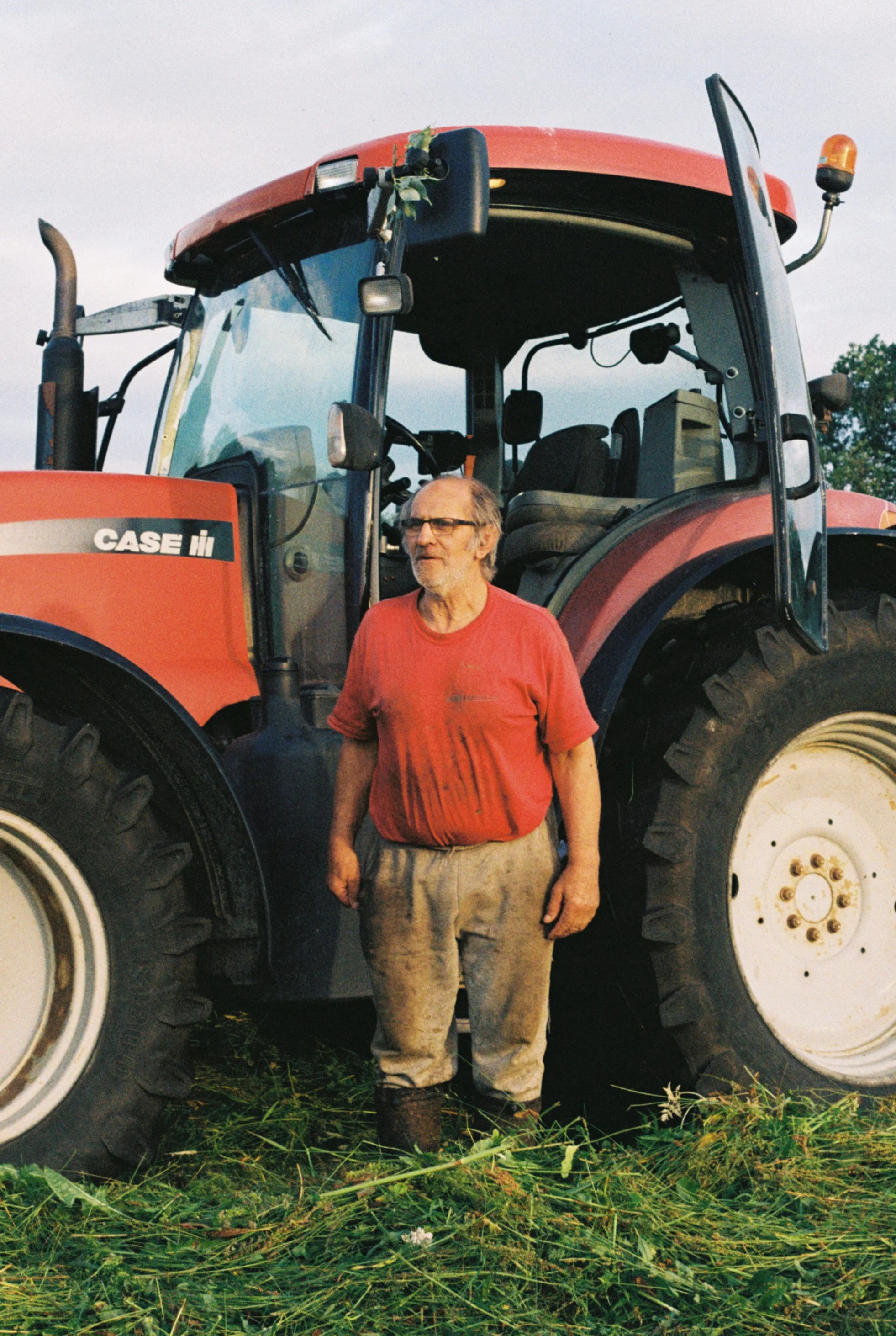 R1-05984-035A copy.jpg