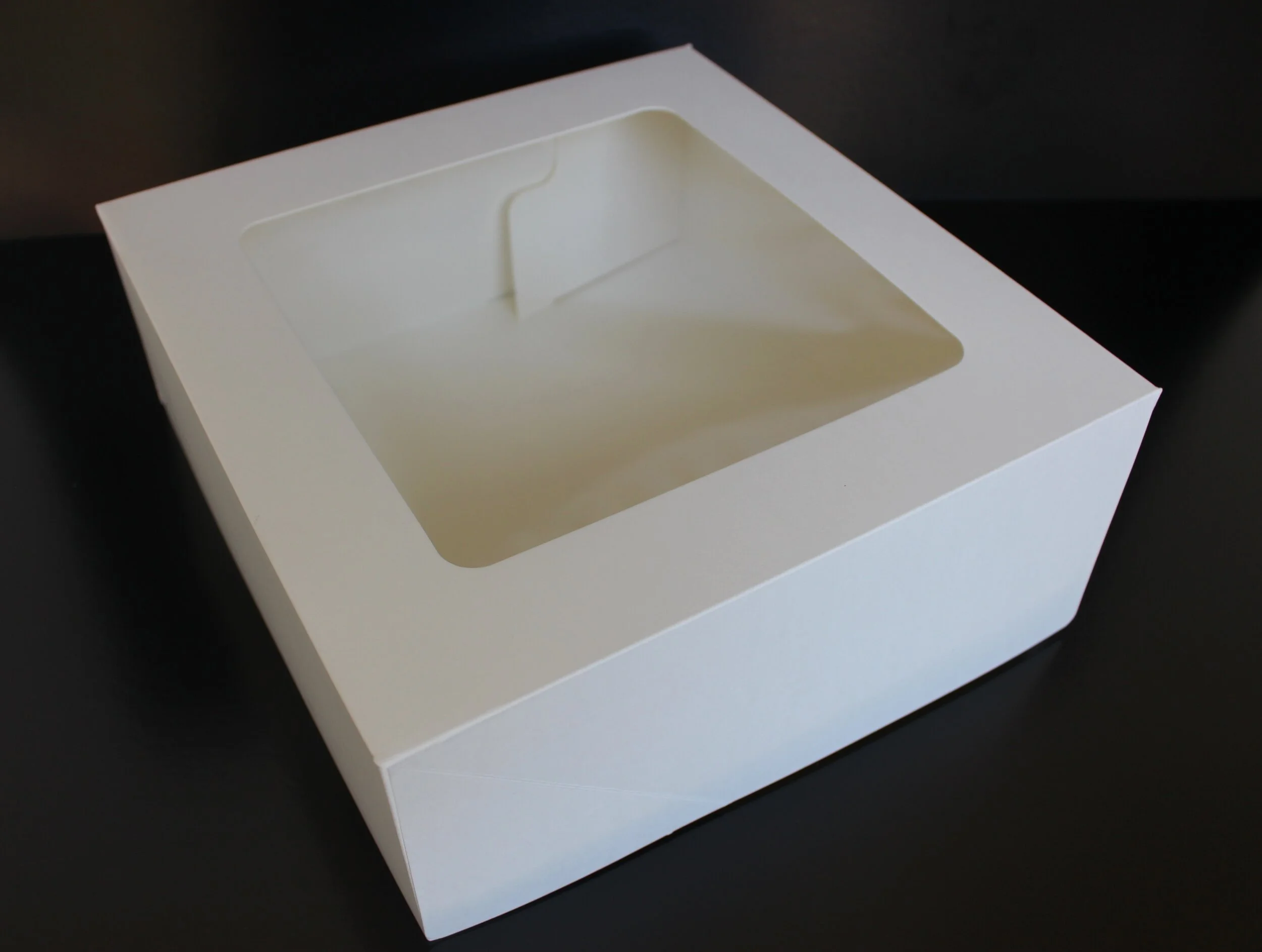 Cake box.jpg