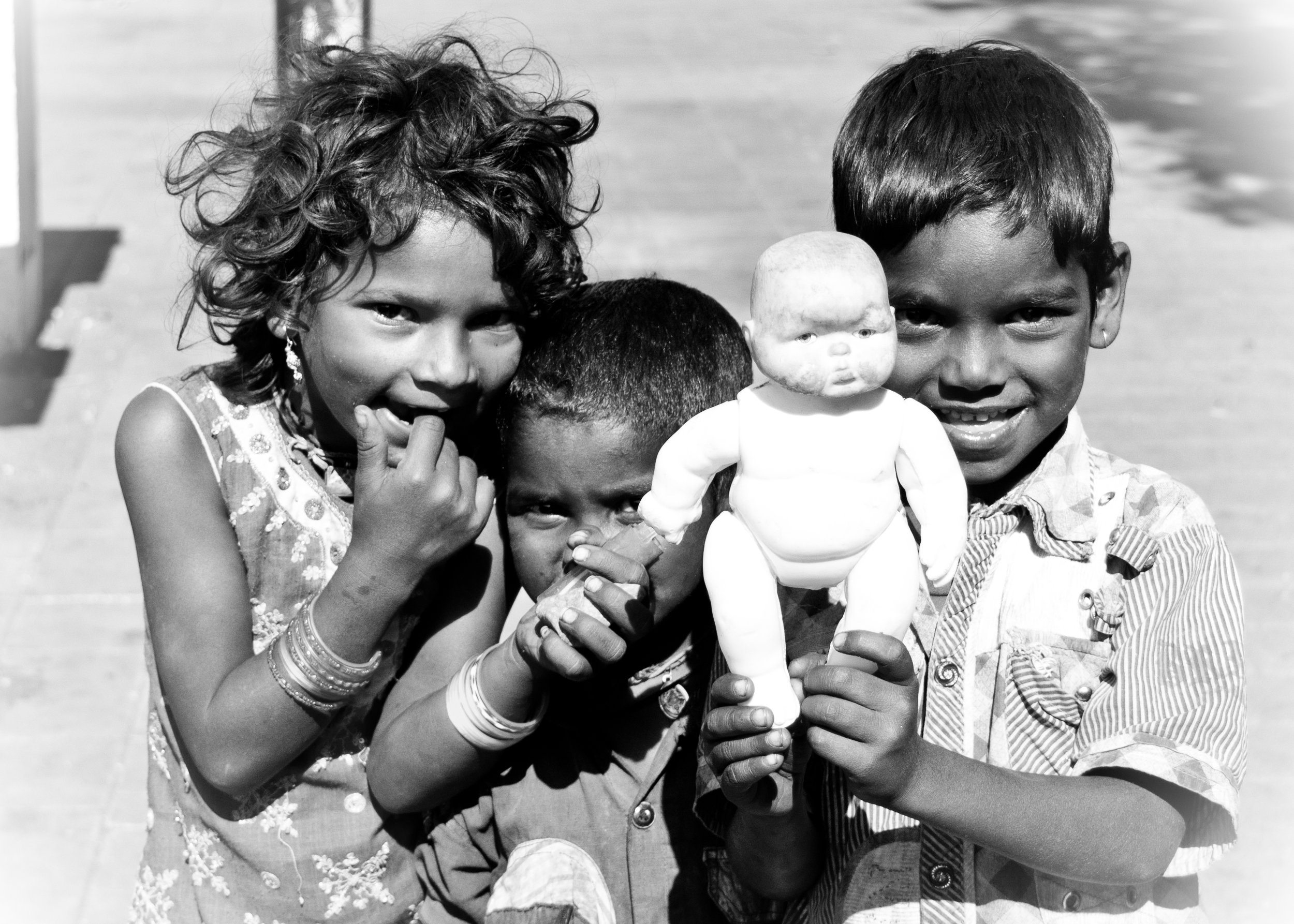 Goa Children B&W.jpg