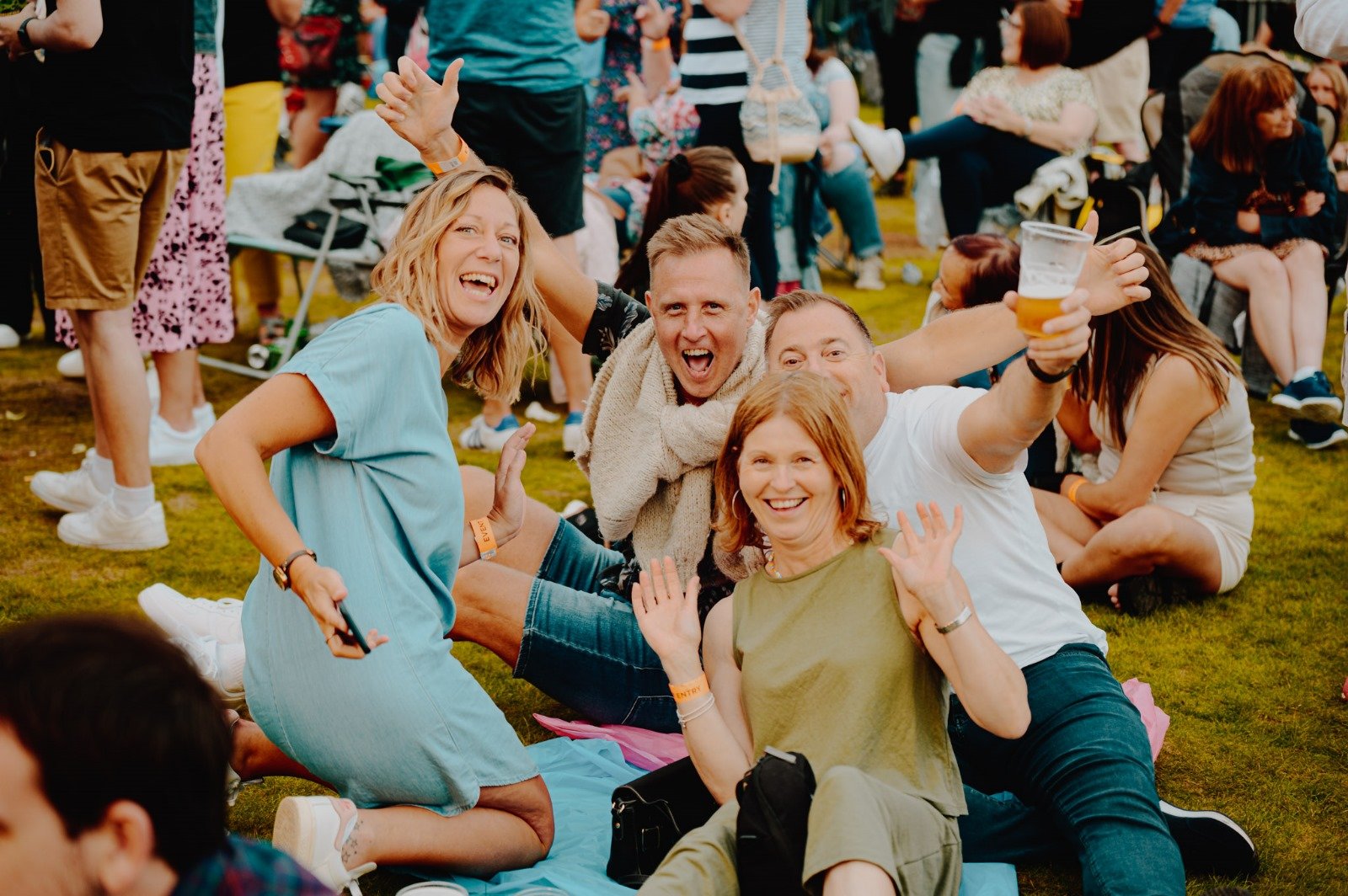 We've got 30+ delicious cider flavours for you to try this summer!🍺

Grab your friends, family and neighbours and GET YOUR TICKETS NOW!!🎟️

It's time to give your taste buds a treat!

(Ticket link in bio)