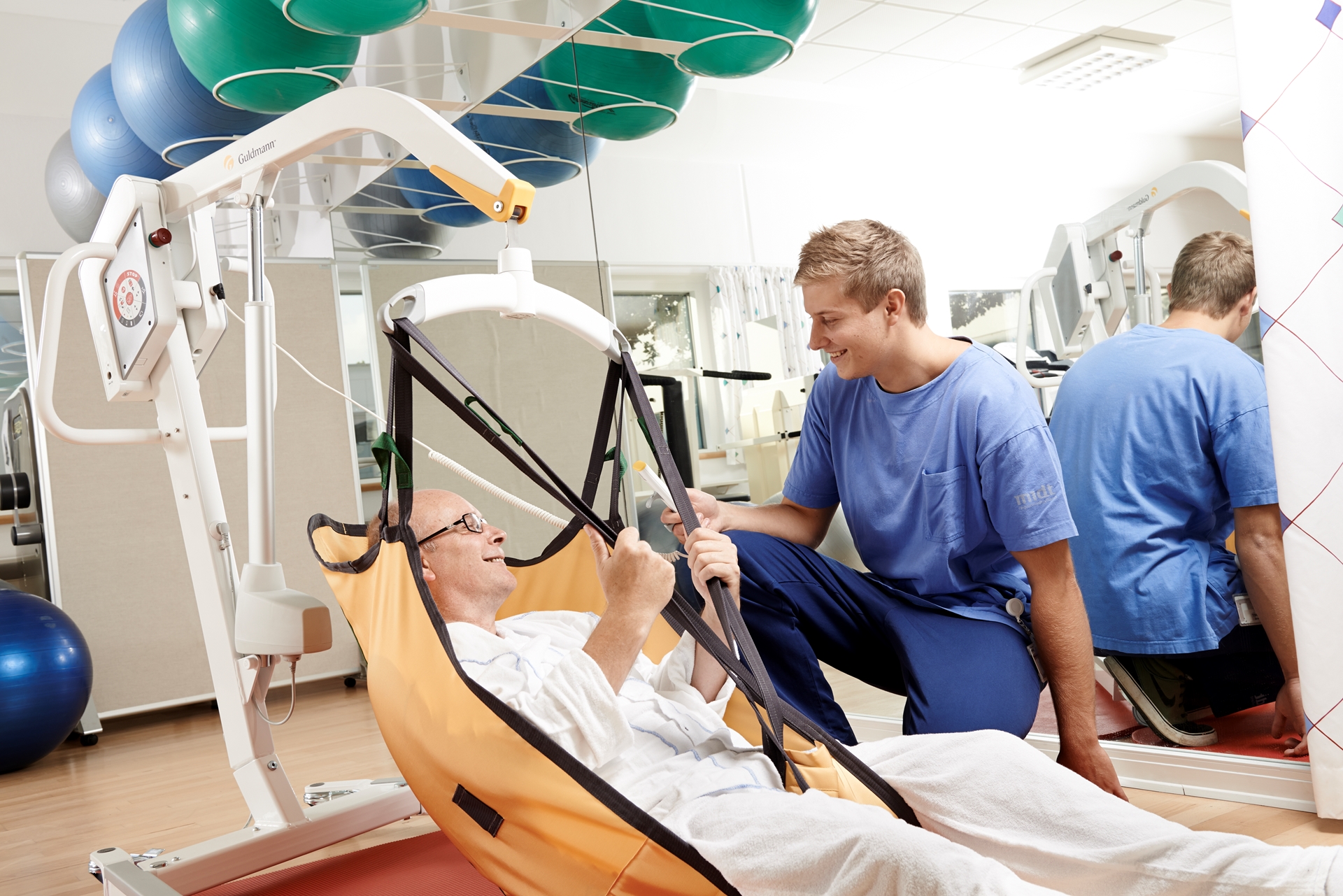 4089-05-gl5-therapy-2013.jpg