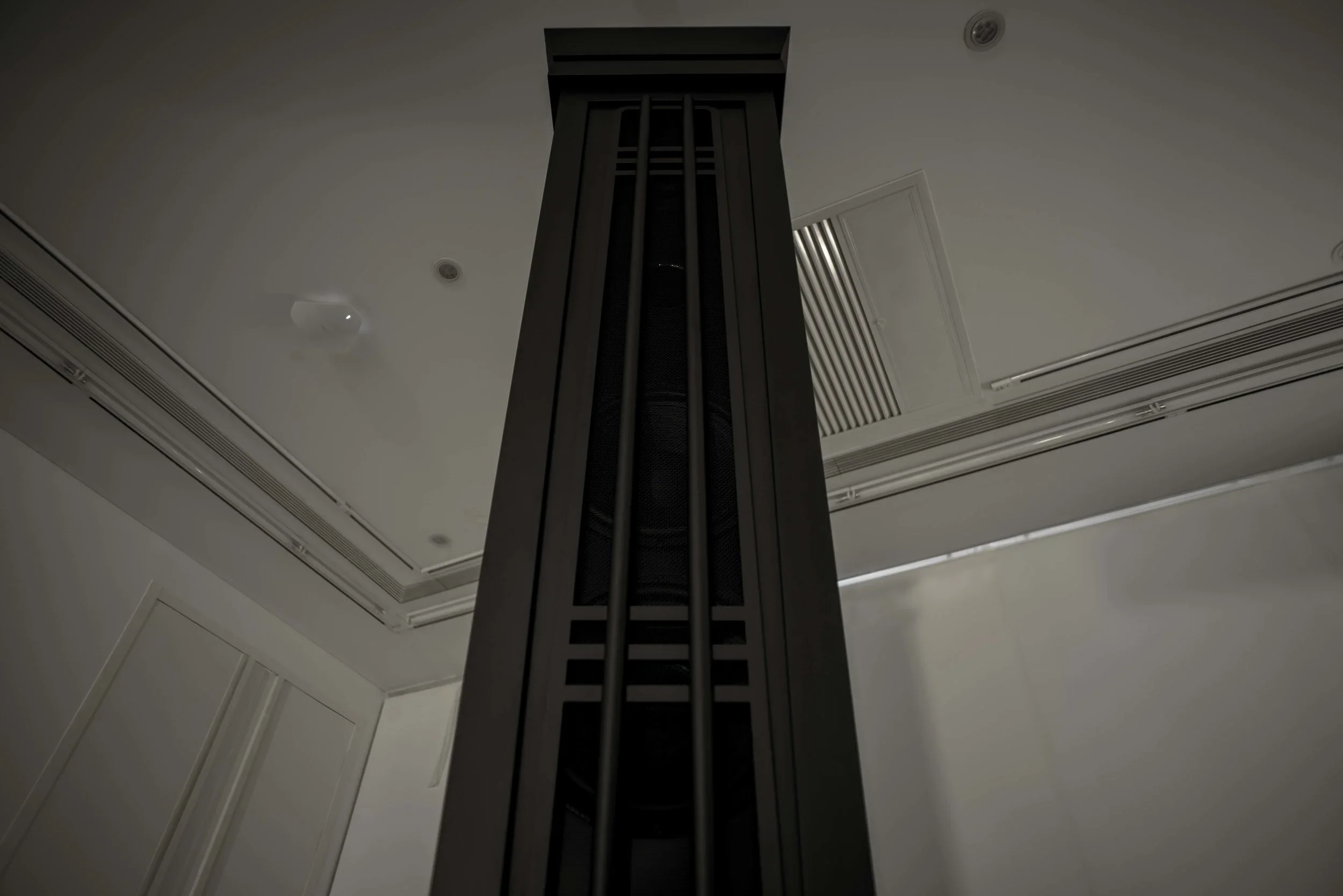 SAFE HOUSE #1《安全屋 #1》   MECHANICAL-KINETIC INSTALLATION, LIGHTING INSTALLATION, SOUND INSTALLATION POWDER COATING IRON PLATE, POWDER COATING STAINLESS STEEL, BIRCH BOARD, ABS PLASTIC, 3D PRINTING PHOTOSENSITIVE RESIN, MOTOR, COMPUTER, RADAR, SPEAKE