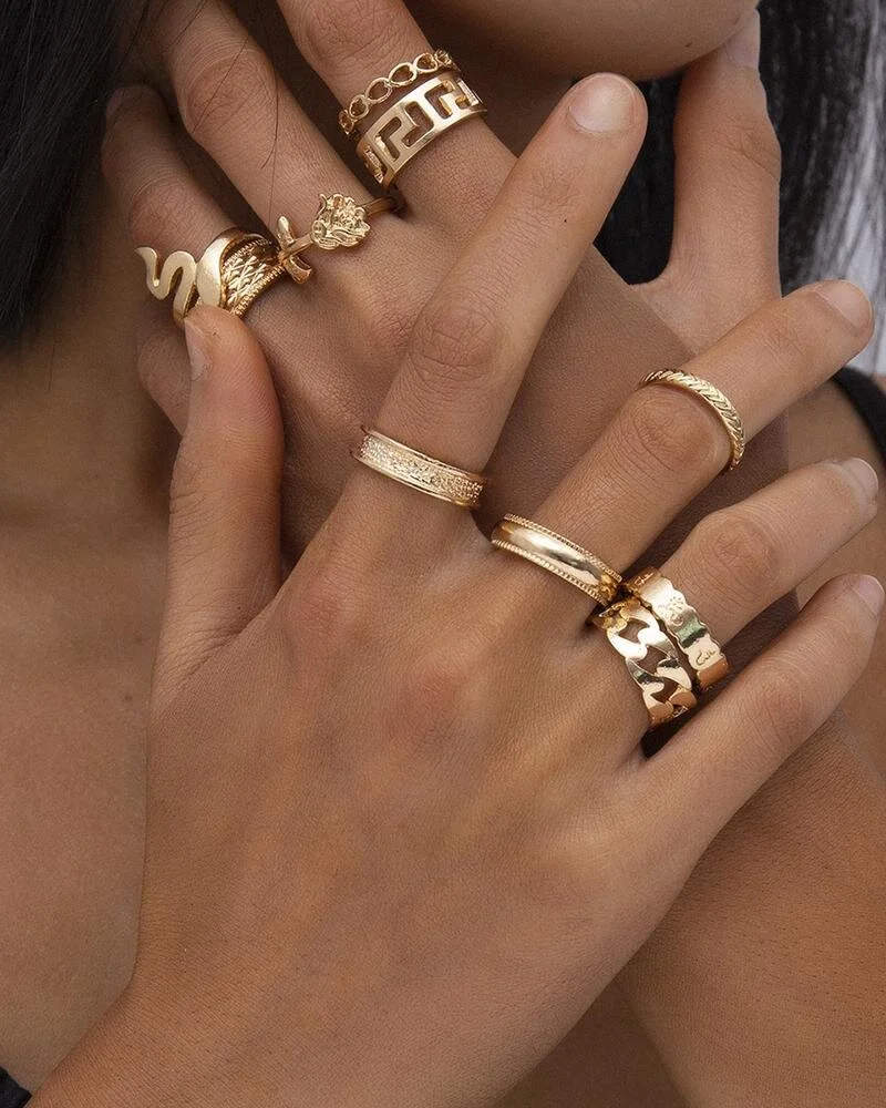 B6881BAE-0906-4D64-8DEE-EE7074E2336D