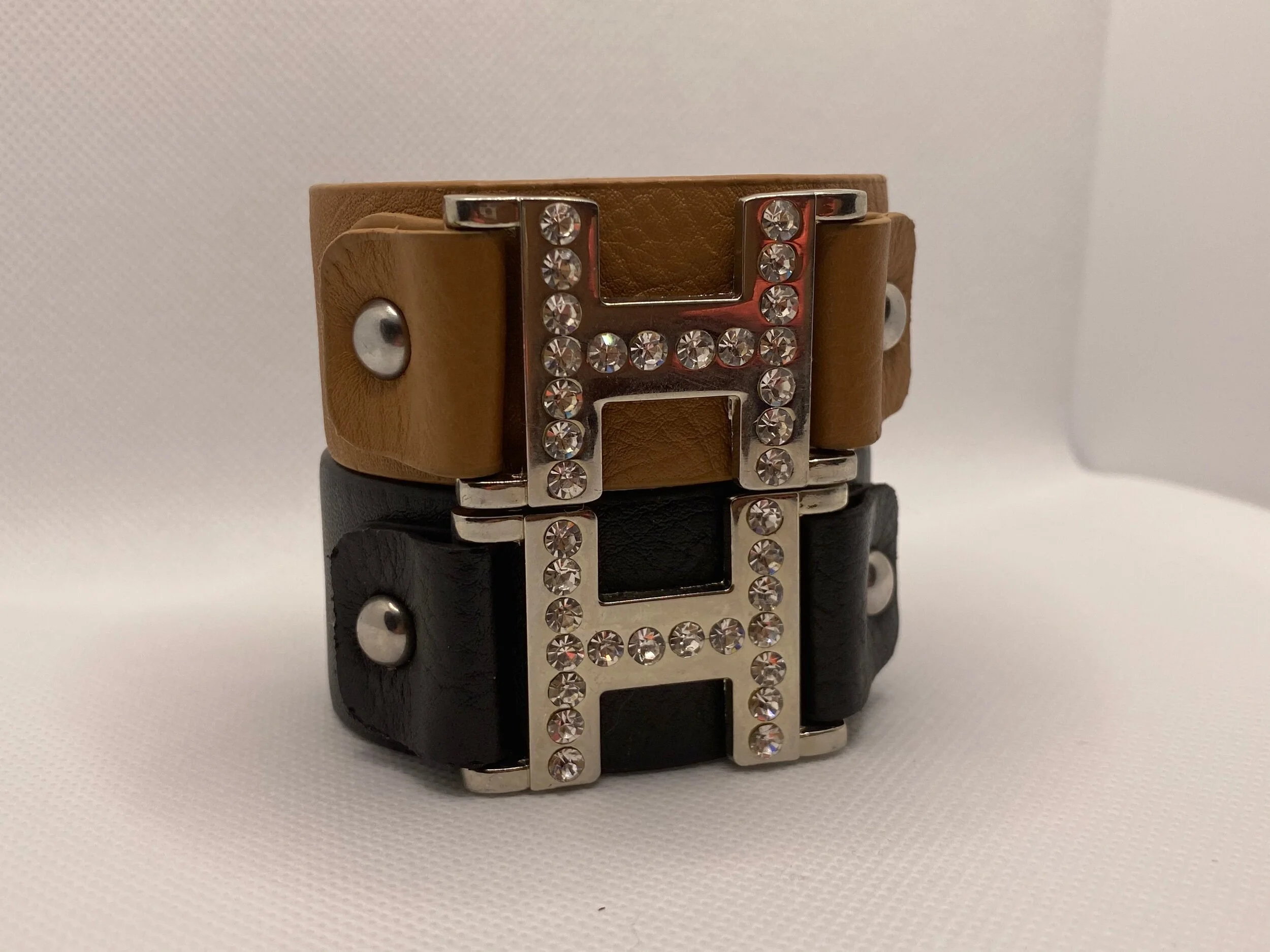 D3B4F233-BA40-46AD-85CD-86962BBA0438