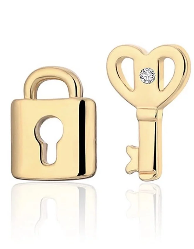 EC521618-244A-4647-B764-7F7976A1ED35