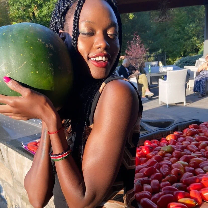 Successful-ish watermelon hunt with MJ! Maybe now we can join @fruitsnrootz? ๐๐
Hope you all had a great thanksgiving weekend! ๐๐
๐ธ: @llandefni1865
#watermelon #happythanksgiving #harvestseason #torontomusic #southsudanmusic #losang