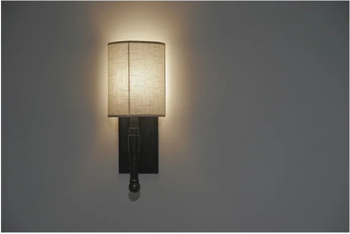sconce.jpg