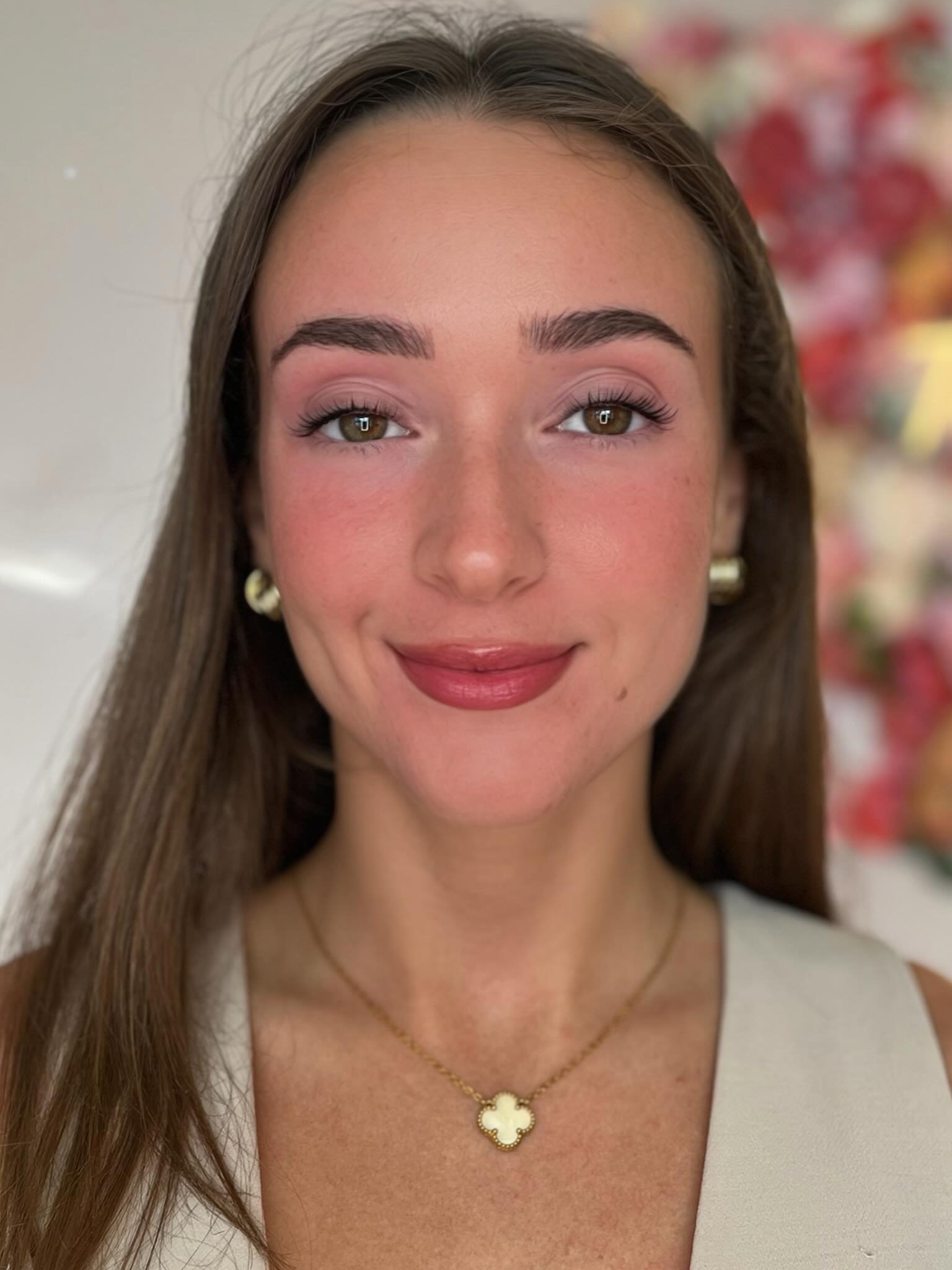 It&rsquo;s a new week iGlam Girls and it&rsquo;s time to say BYE to clumpy mascara, long morning routines and nail salon brows.🤭

You know we always start our weeks by recapping our iGlam Girls from last week::
1: Lash Lift
2. Hybrid Lashes
3. Class