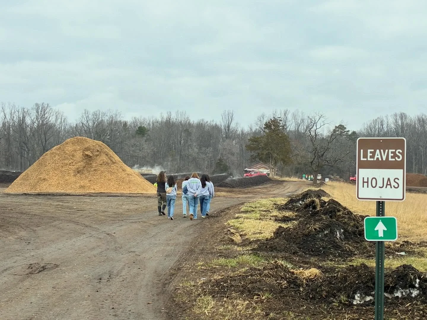 Big shoutout to the team from the @william_and_mary Dining Sustainability team for joining us for a tour of the site! Through our partnership with @nope.va we are able to turn food scrap into quality compost for the local community while keeping that