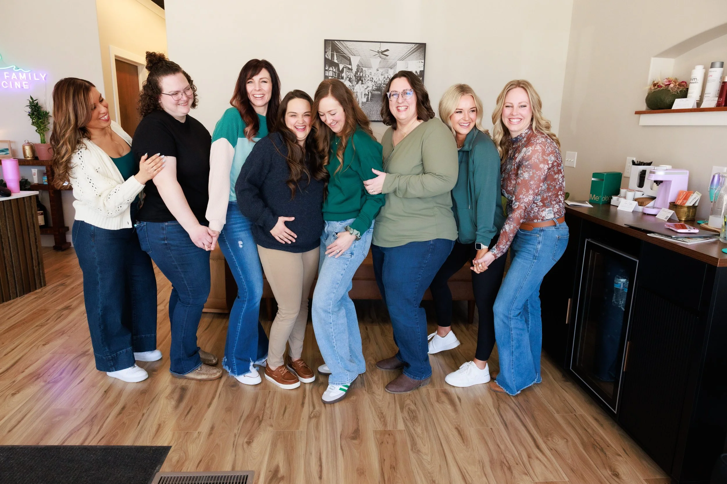 ally mahler shaklee photos