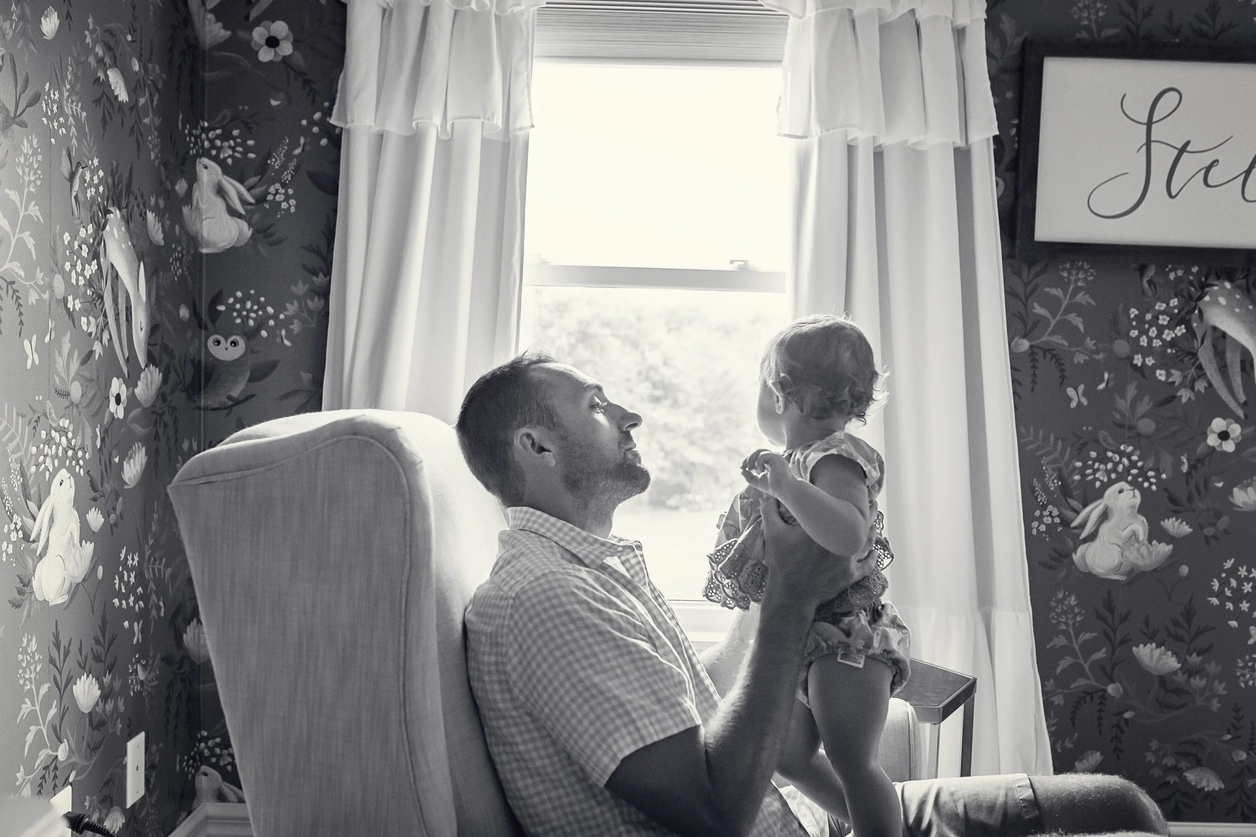 Preparation Guide for In-Home Newborn Photo Sessions from a St Joseph photographer