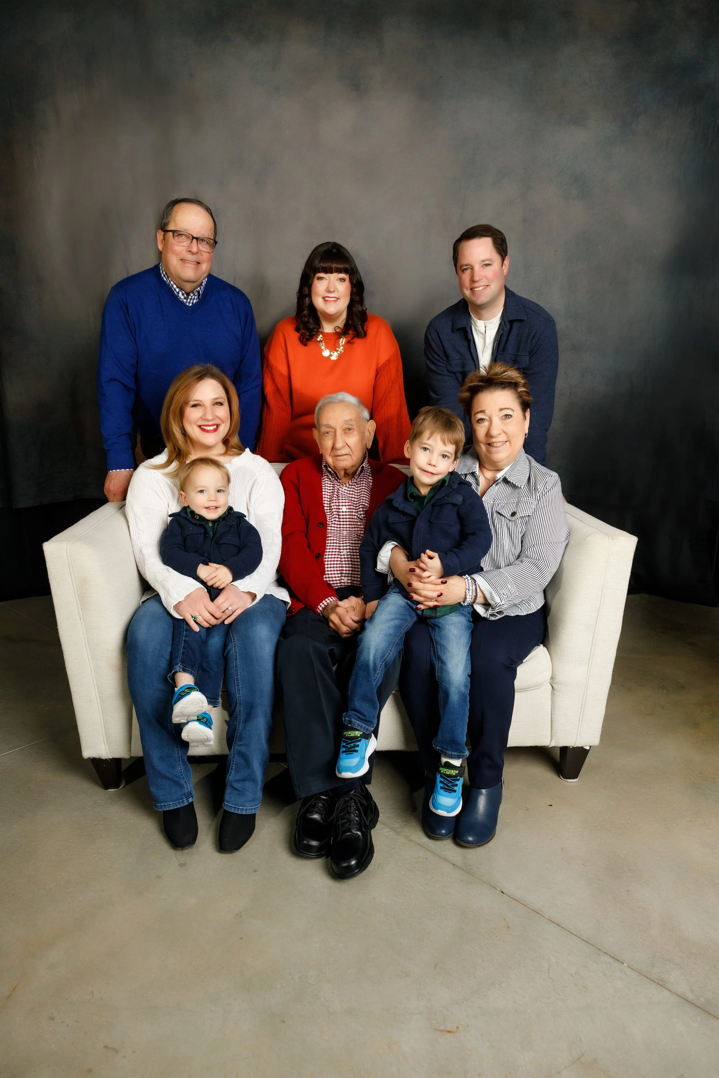 Multi-generational Family Photos: St Joseph Mo Photographer