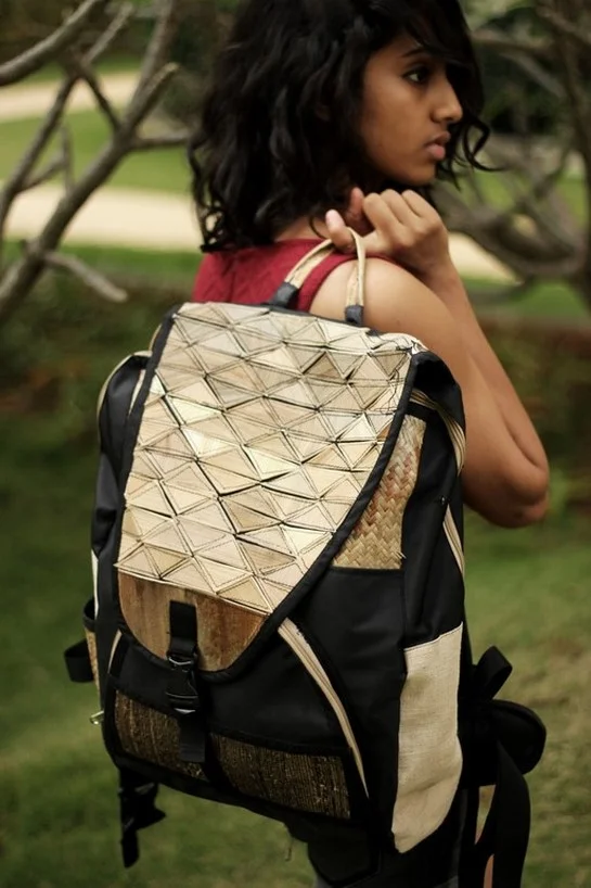 Flexible cover Inspired from Origami, made out of palm tree bark