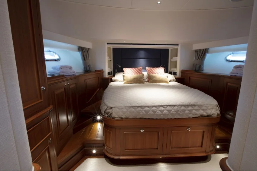 HUNT YACHTS 76 FB Innes-McGowan-_42A4203.jpg
