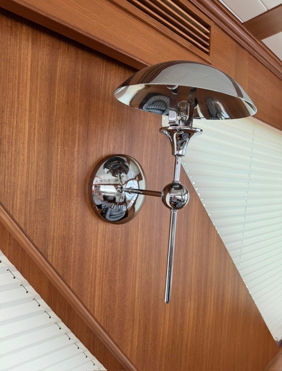 sconce.jpg