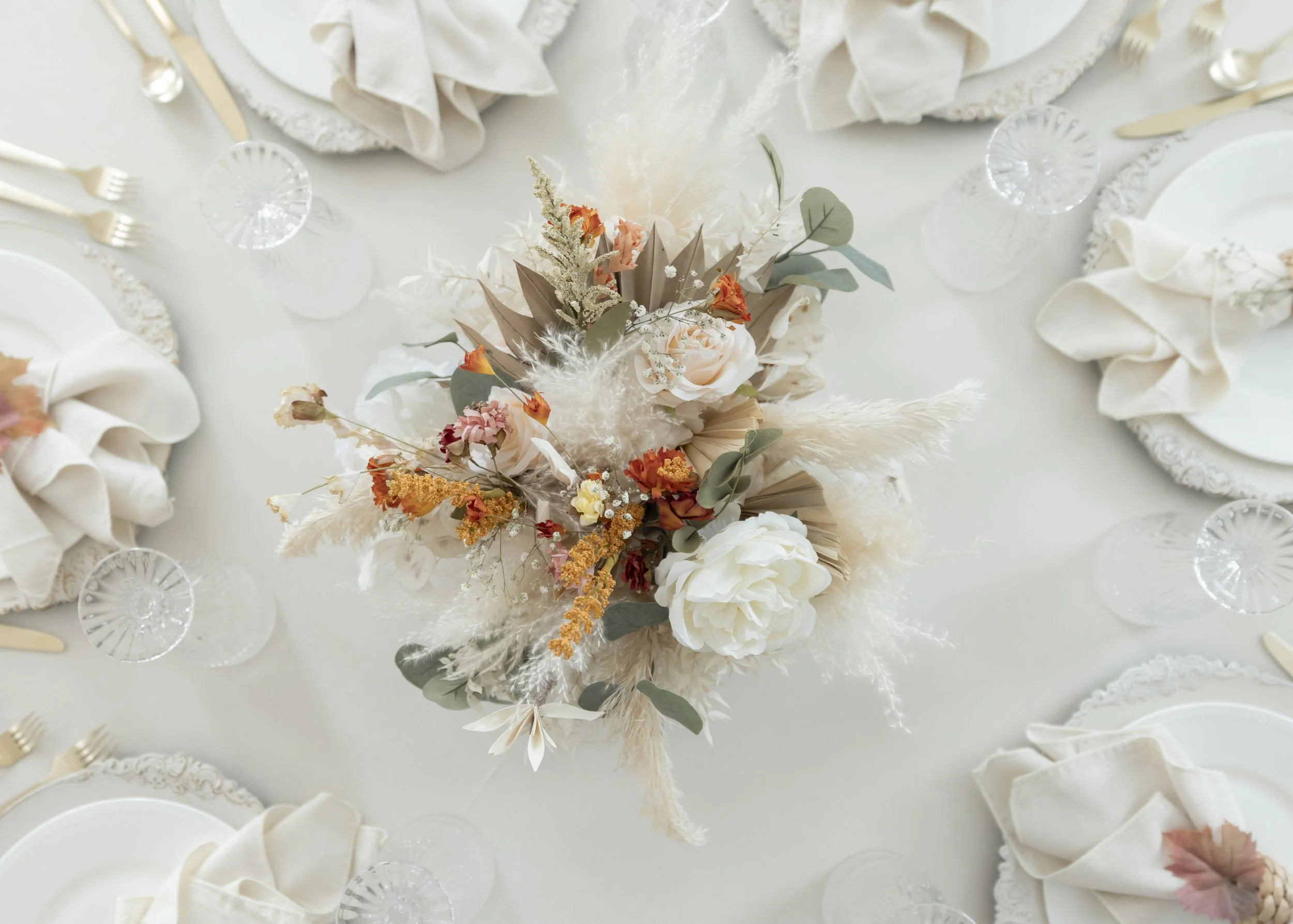 The Complete List of Wedding Venues in Durham Region - Chelsey Cunningham, image size:2500x1786