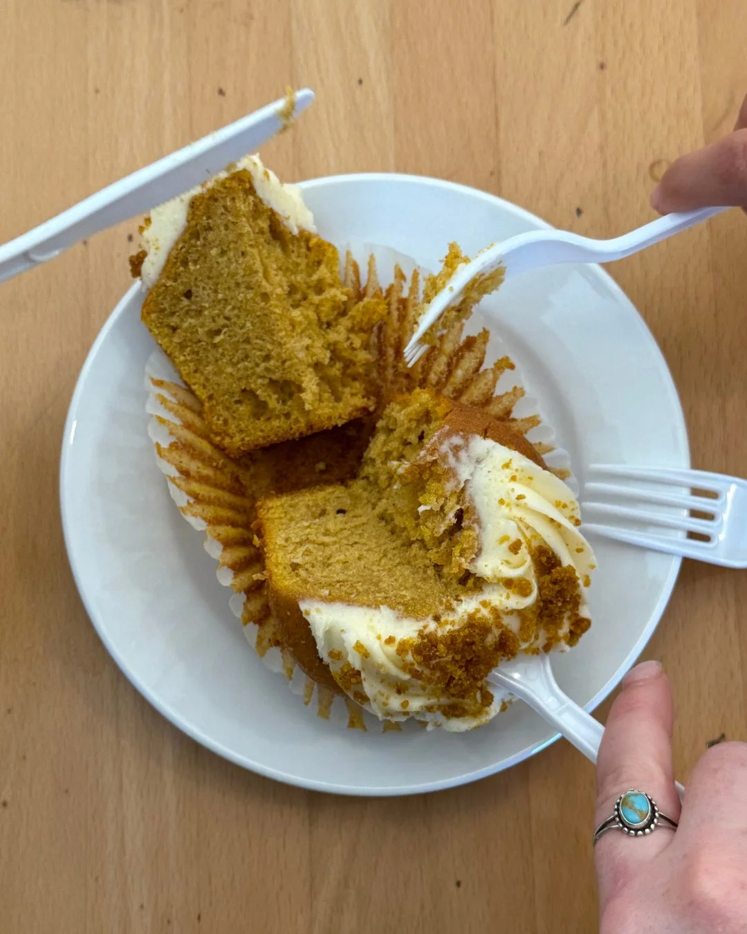 We will be fighting for every bite of these Pumpkin Muffin🎃⁠