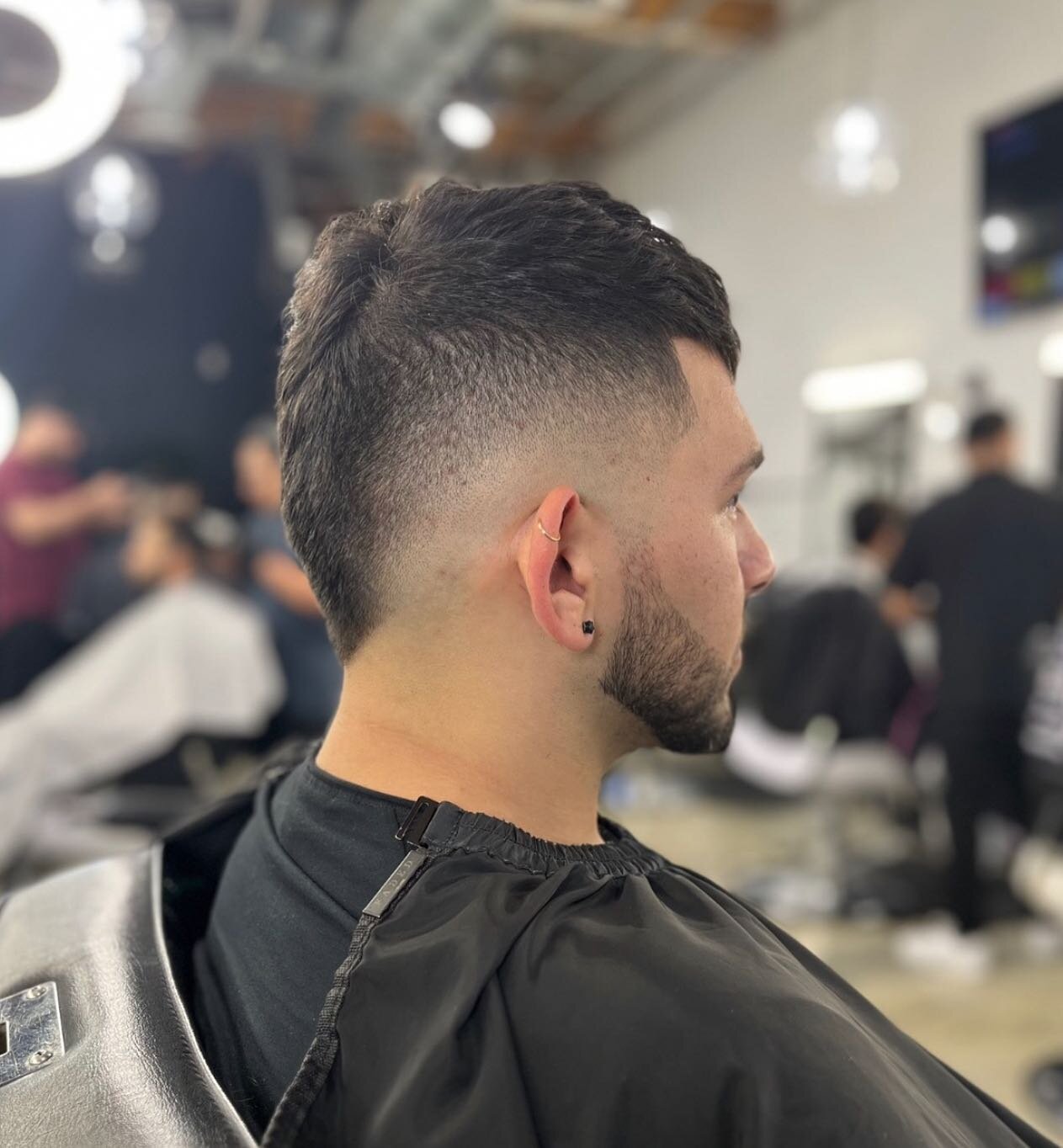 Haircut by @ara_te . Book your next appointment with him on the Fresha App!
.
.
.
.
.
.
.
.
.
#barbershop #glendale #losangeles #americana #buzzedbarbers #burbank #eaglerock #barbers #barber #lacanada #westhollywood #beverlyhills #silverlake #losfeli