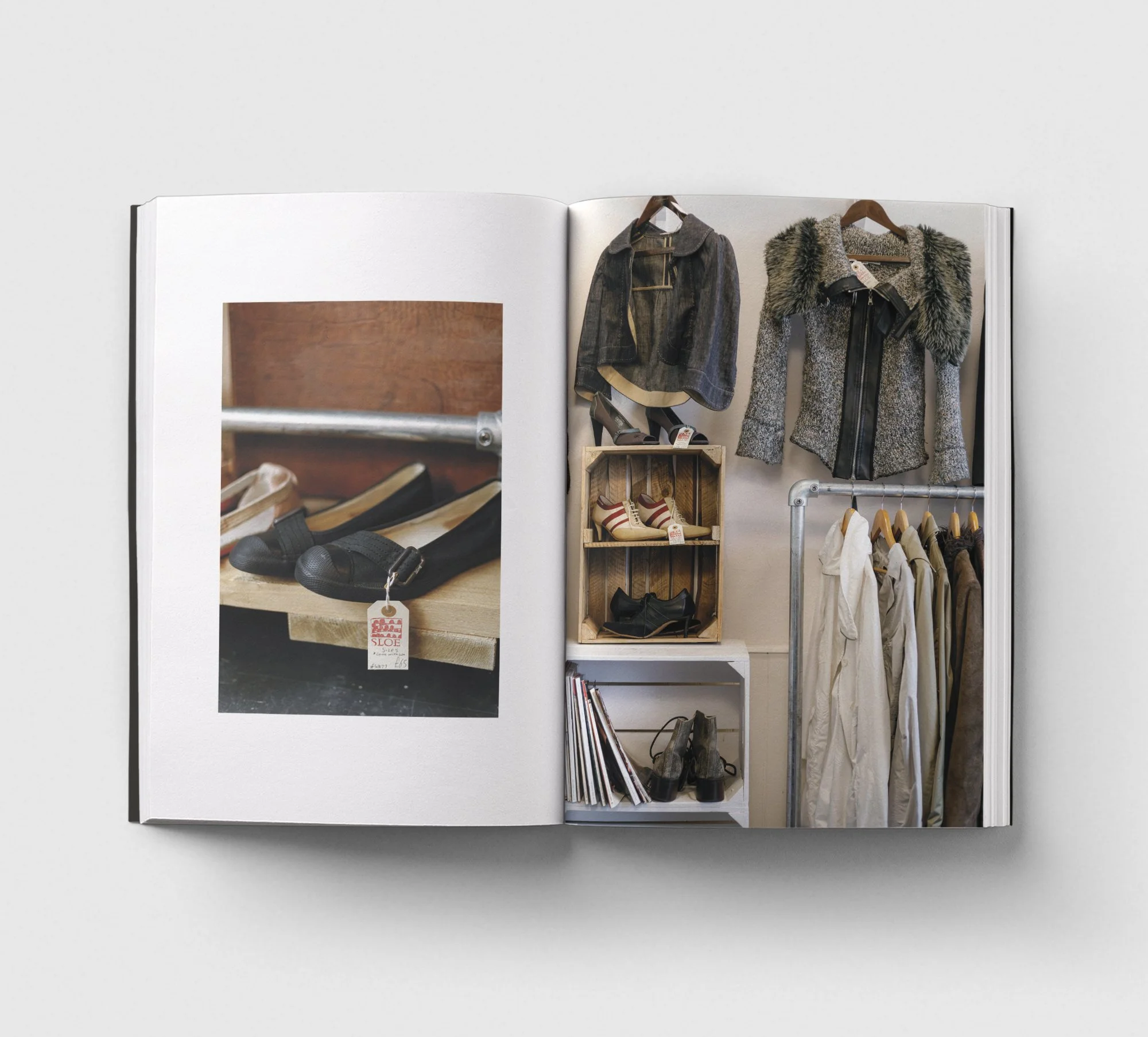 22_FashionLondon_Spreads_Grey_Sloe Vintage_02.jpg