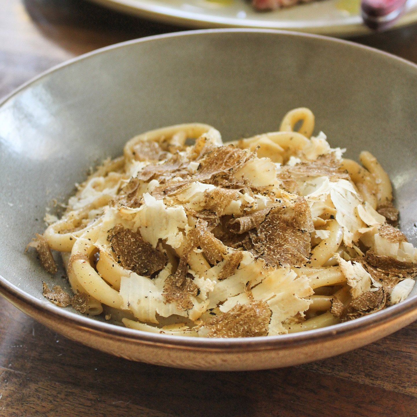 Happy National Cacio e Pepe day to all who celebrate. Pro tip: always add truffles 🤌 #nationalcacioepepeday 

Maccheroni Cacio e Pepe	&bull; salt-cured black peppercorn, belper knolle, pecorino romano