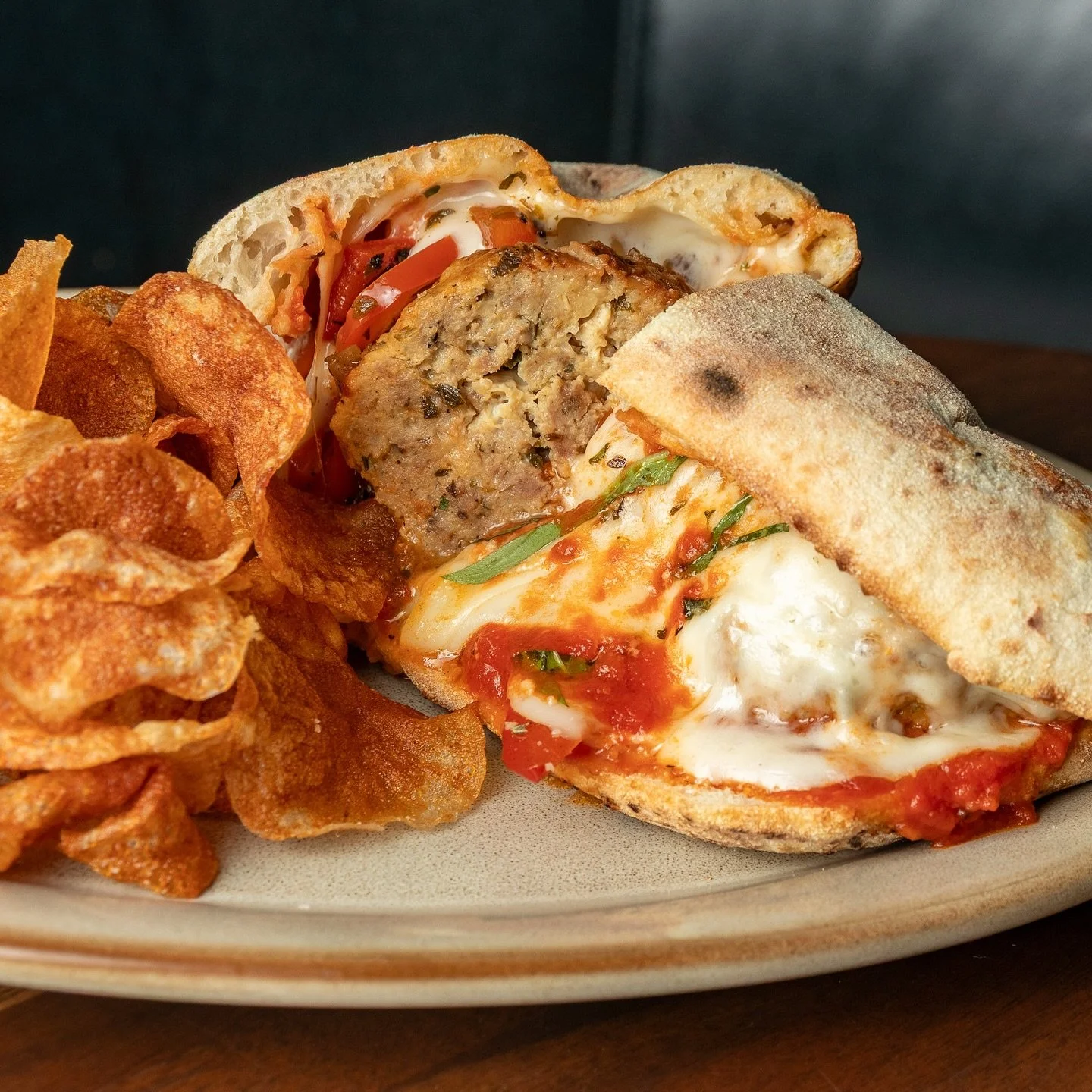 Panuzzo con Polpette: pomodoro, peperoncino, provolone, oregano, basil. A taste of Napoli in every bite. 🇮🇹✨ Only available weekend lunch 11:30am-4pm.