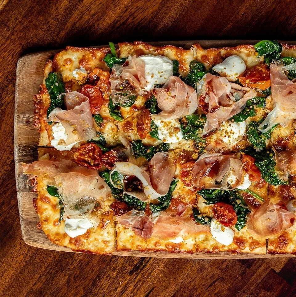 Serving looks 🍕👀

Sal&rsquo;s Special Focaccia &bull; sheep&rsquo;s ricotta, mozzarella, spigarello, CDV tomato, prosciutto san daniele, pistachio dust, essenza balsamic #50toppizza