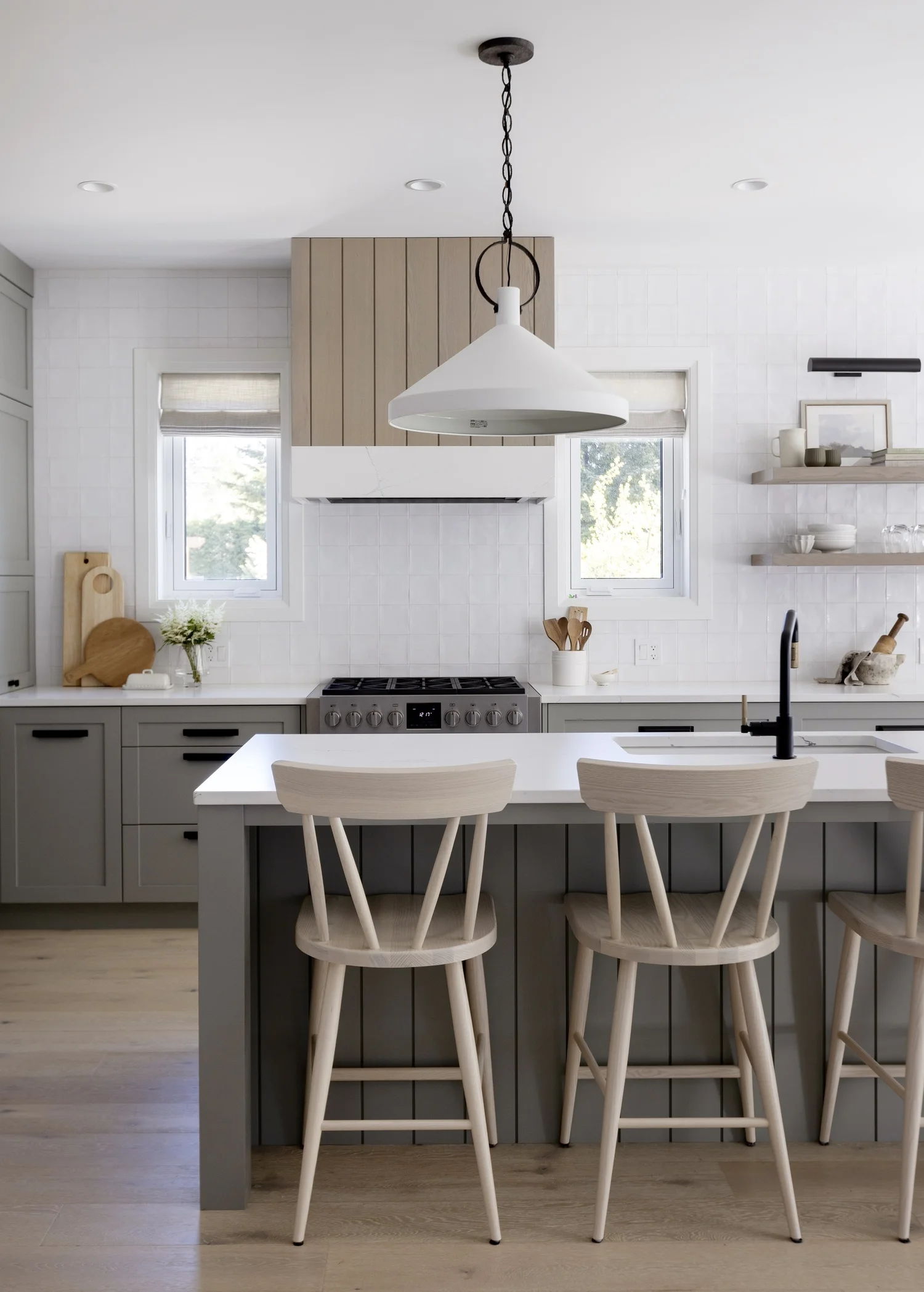 Vancouver Island Family Residence | Custom Built Home | Knight Varga ...