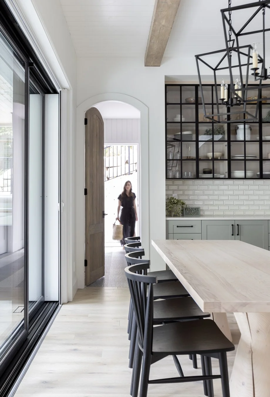 26 Lakehouse Eat in Kitchen by Knight Varga Interiors.jpg