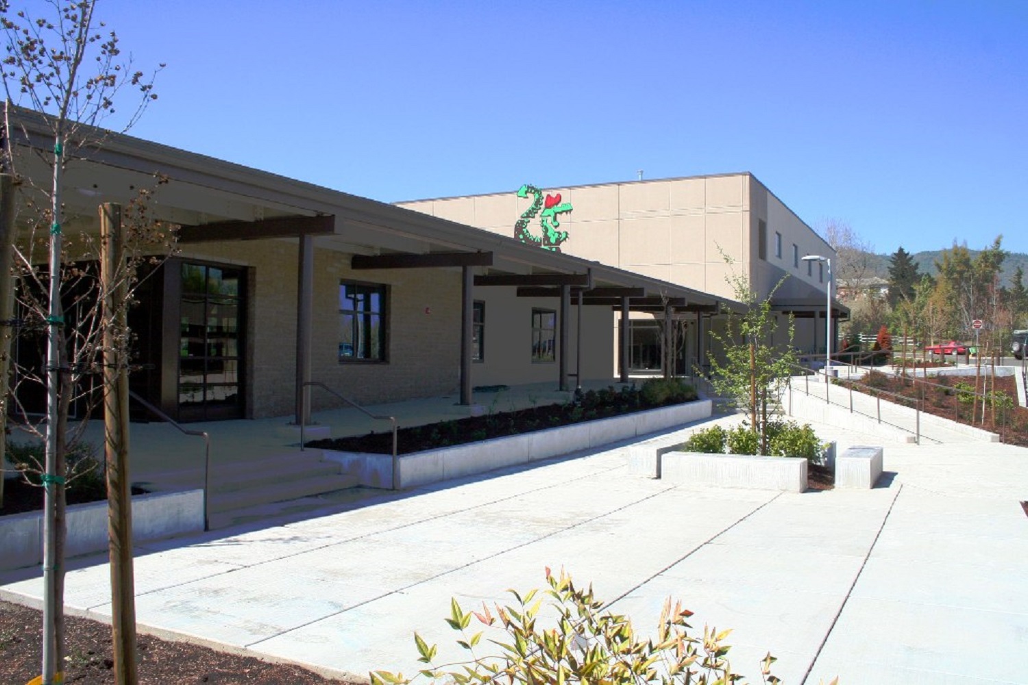 helman-elementary-school.jpg