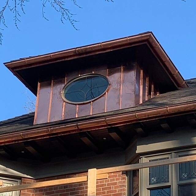 Copper standing seam dormer complete with half round 6&rdquo; gutters. Installed for @whitaker_construction 
#roofer #slateroofing #construction #skilled #copper #copperroofing #torontocity #canada🇨🇦 #skilledtrades