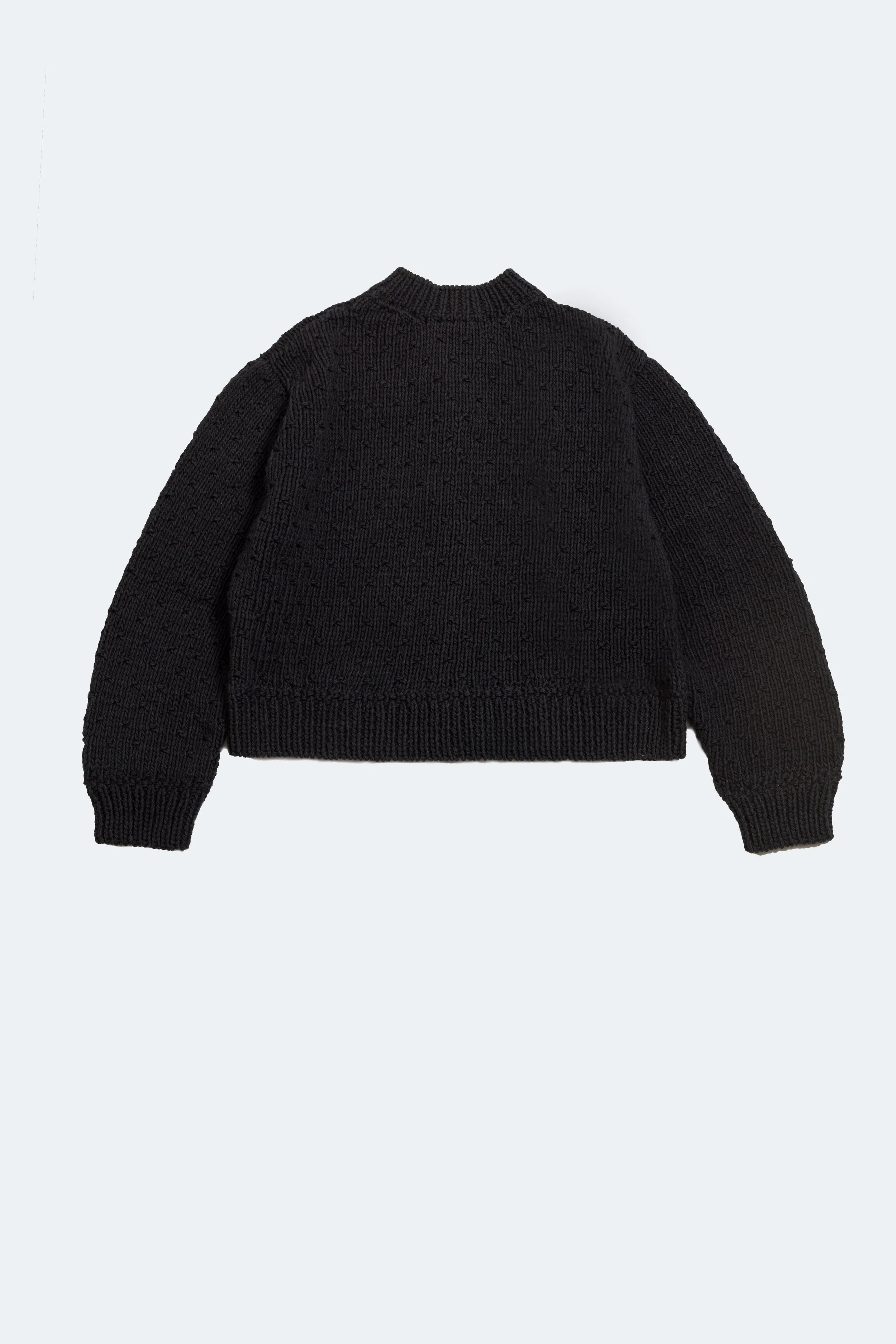 back view Helmsley 100% organic cotton hand knit made in peru