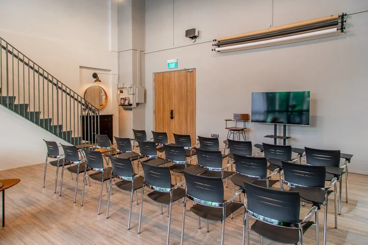 Indoor vs Outdoor Event Spaces: Pros and Cons