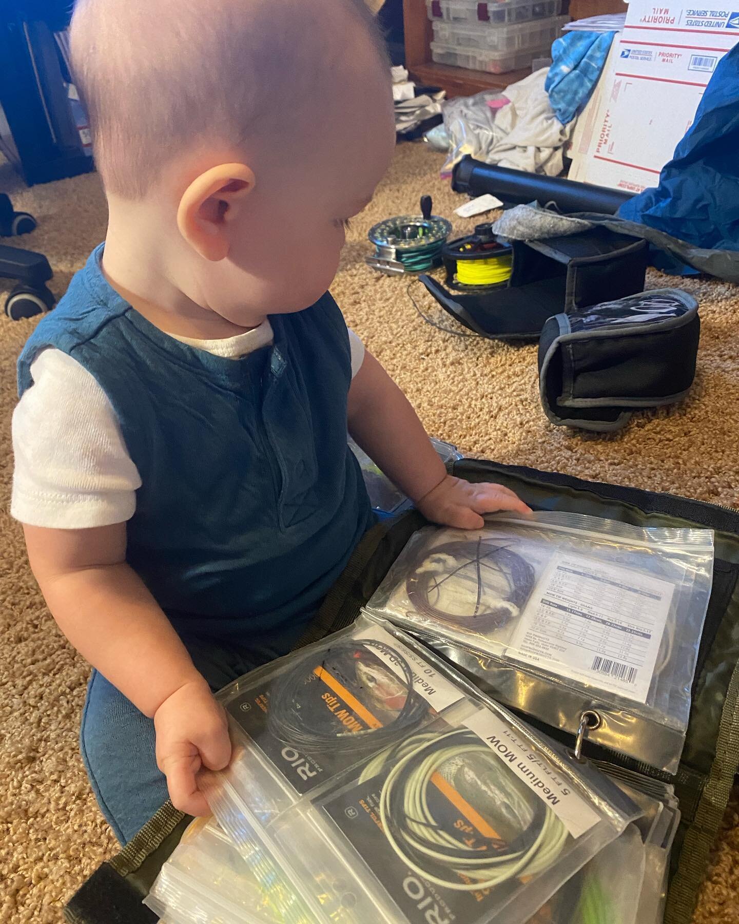 When your 6 month old &ldquo;helps&rdquo; organize the spey gear&hellip; 

#flyfishing #thetugisthedrug #fishca #troutfishing #norcalflyfishing