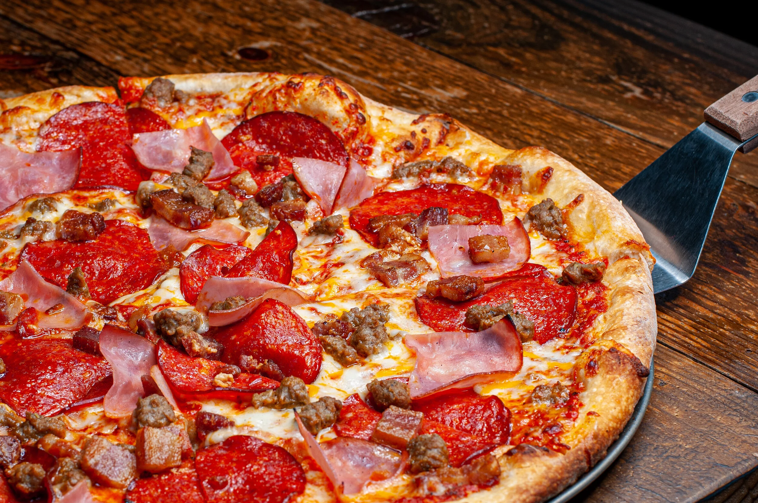 Midway_Pub_Meats_Pizza_02.jpg